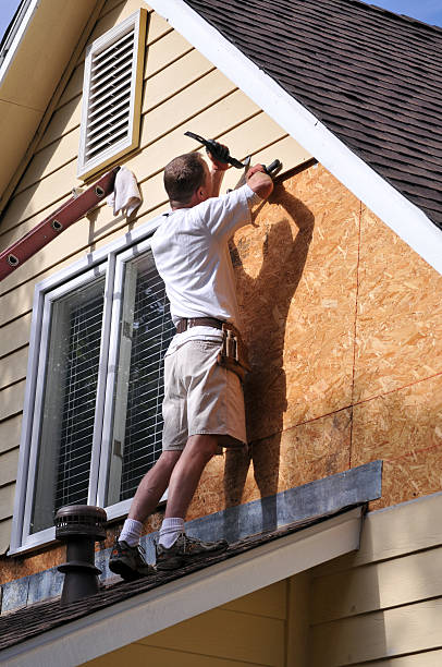 Affordable siding repair and maintenance services in Bay Village, OH
